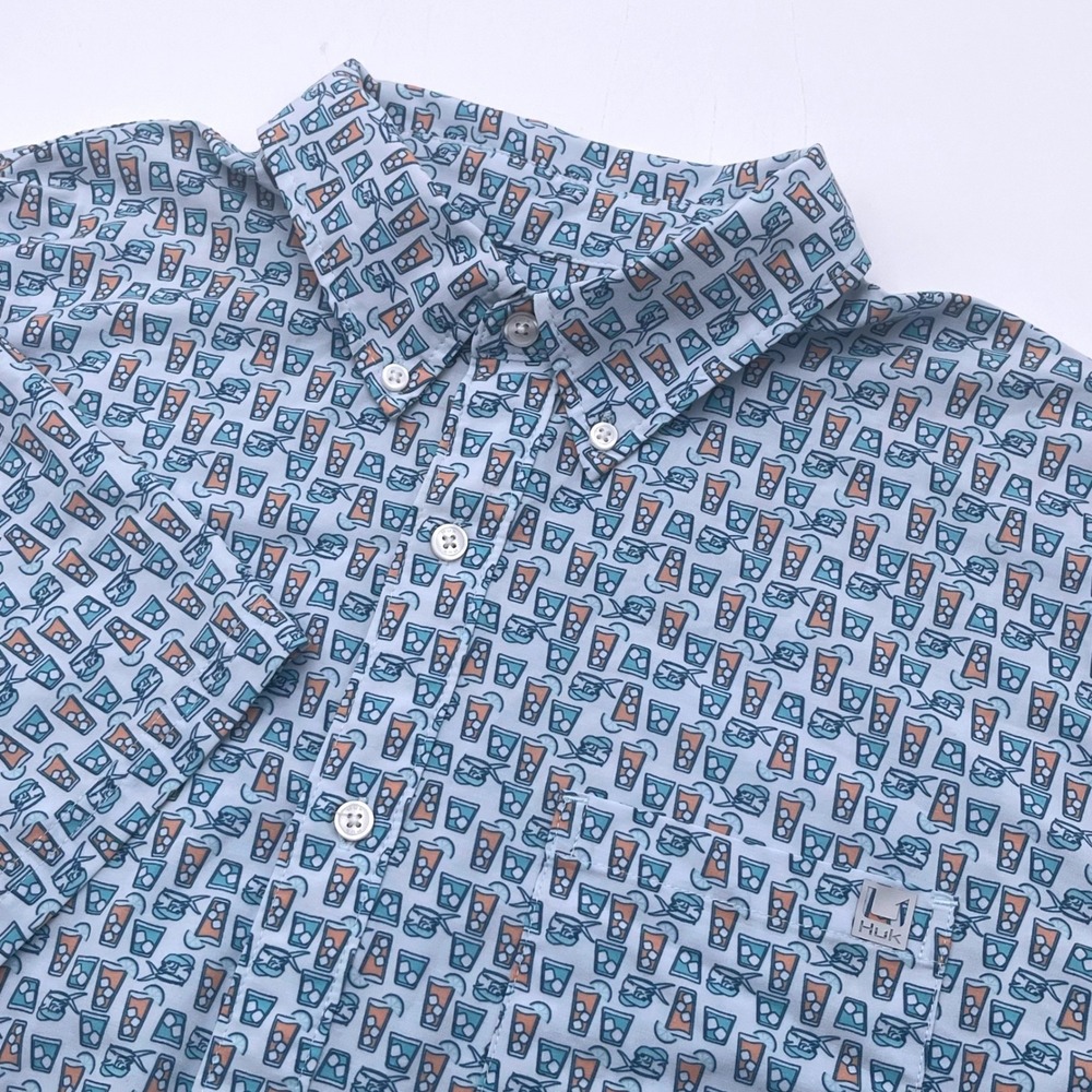 Huk Fishing Mens Large Blue Short Sleeve Drink Fish AOP Button Down Shirt